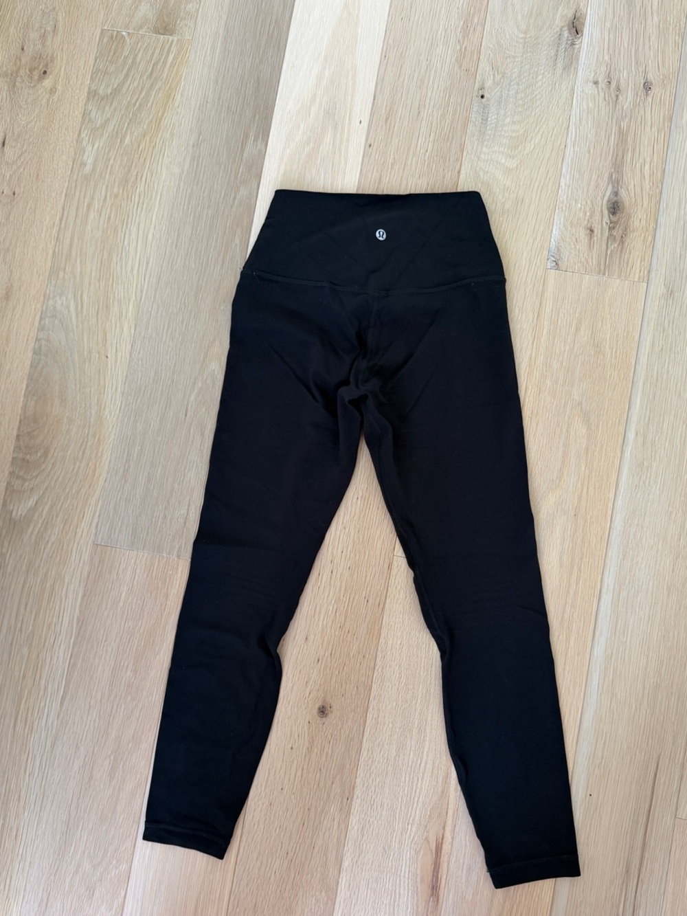 Lululemon align 25” black leggings - Picture 4 of 4